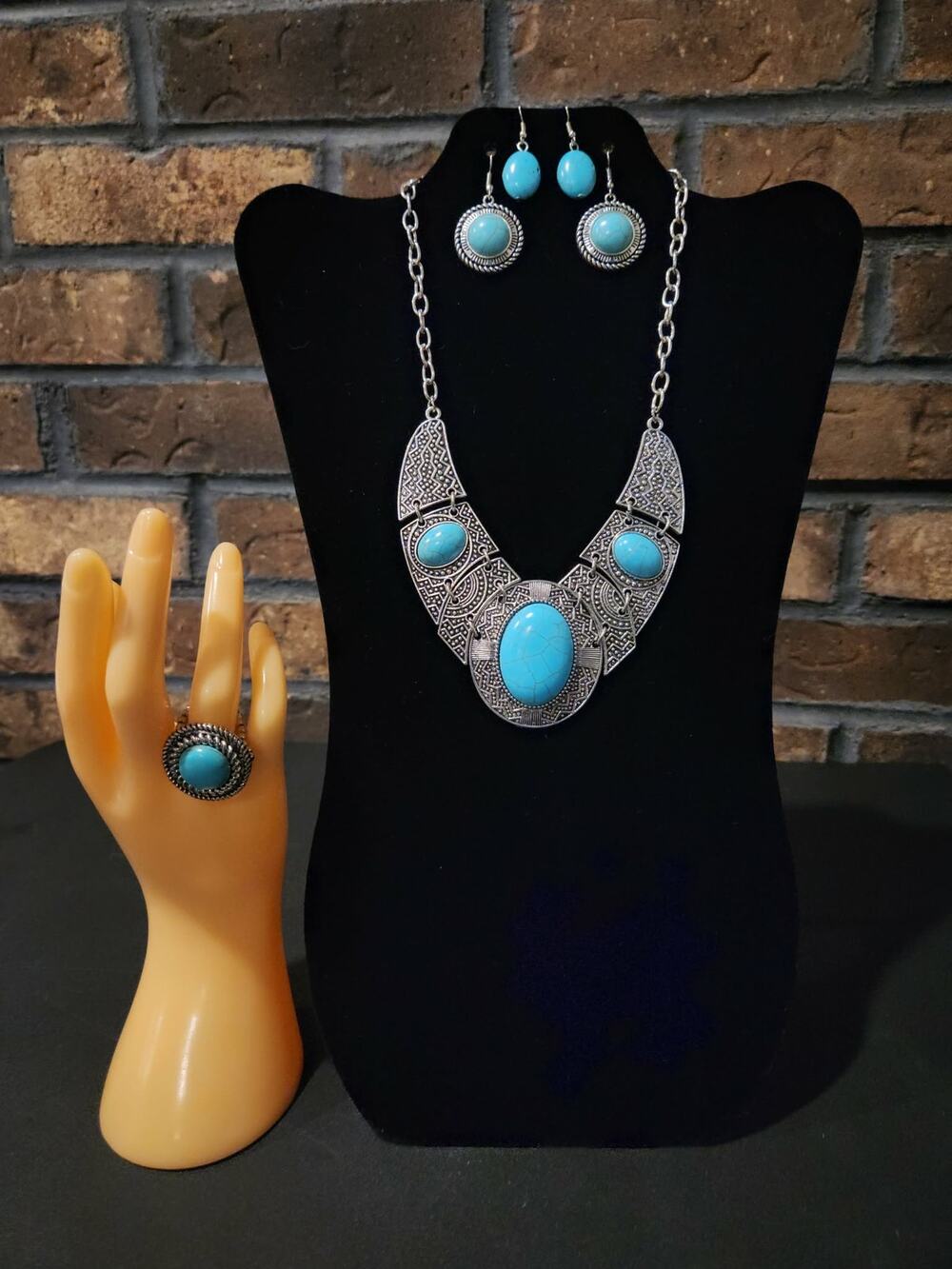 Silver Tone & Turquoise Color Stone Jewelry Set Necklace Ring 2 Sets of Earrings